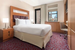 Premium bedding, in-room safe, desk, laptop workspace