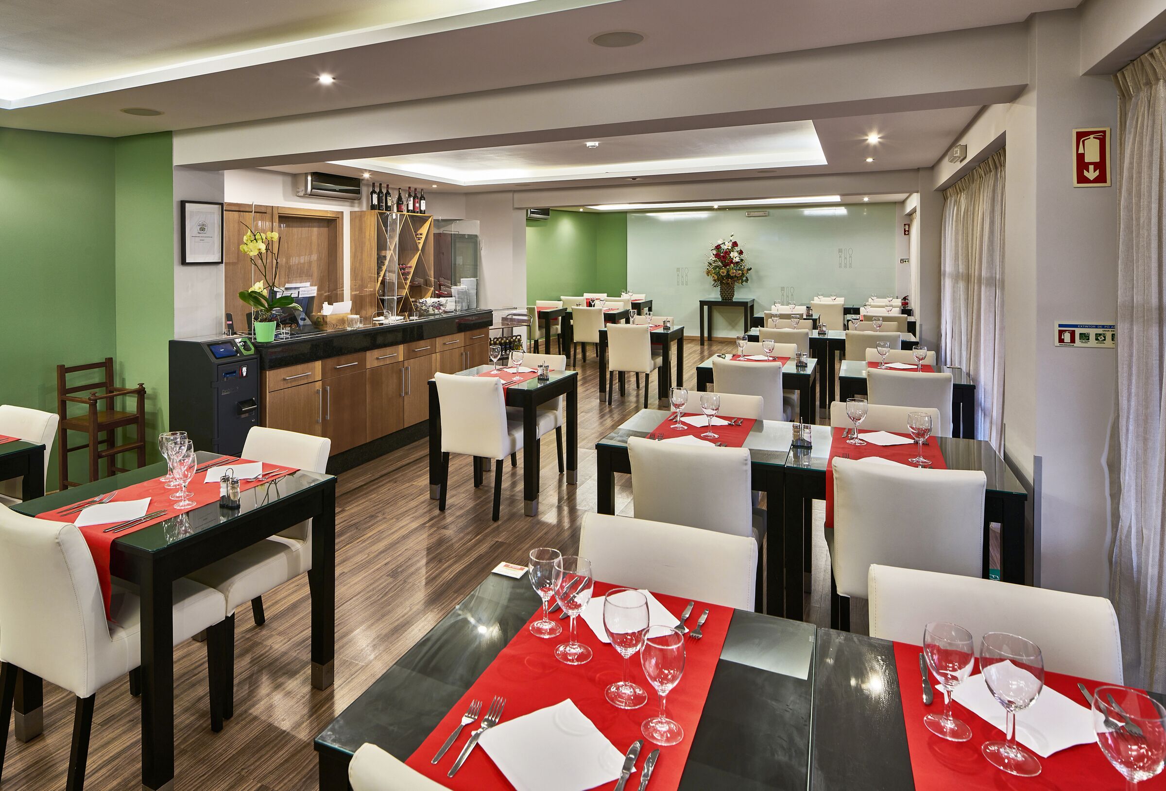 Foto - Parque Mourabel, Oásis Village & Pé do Lago