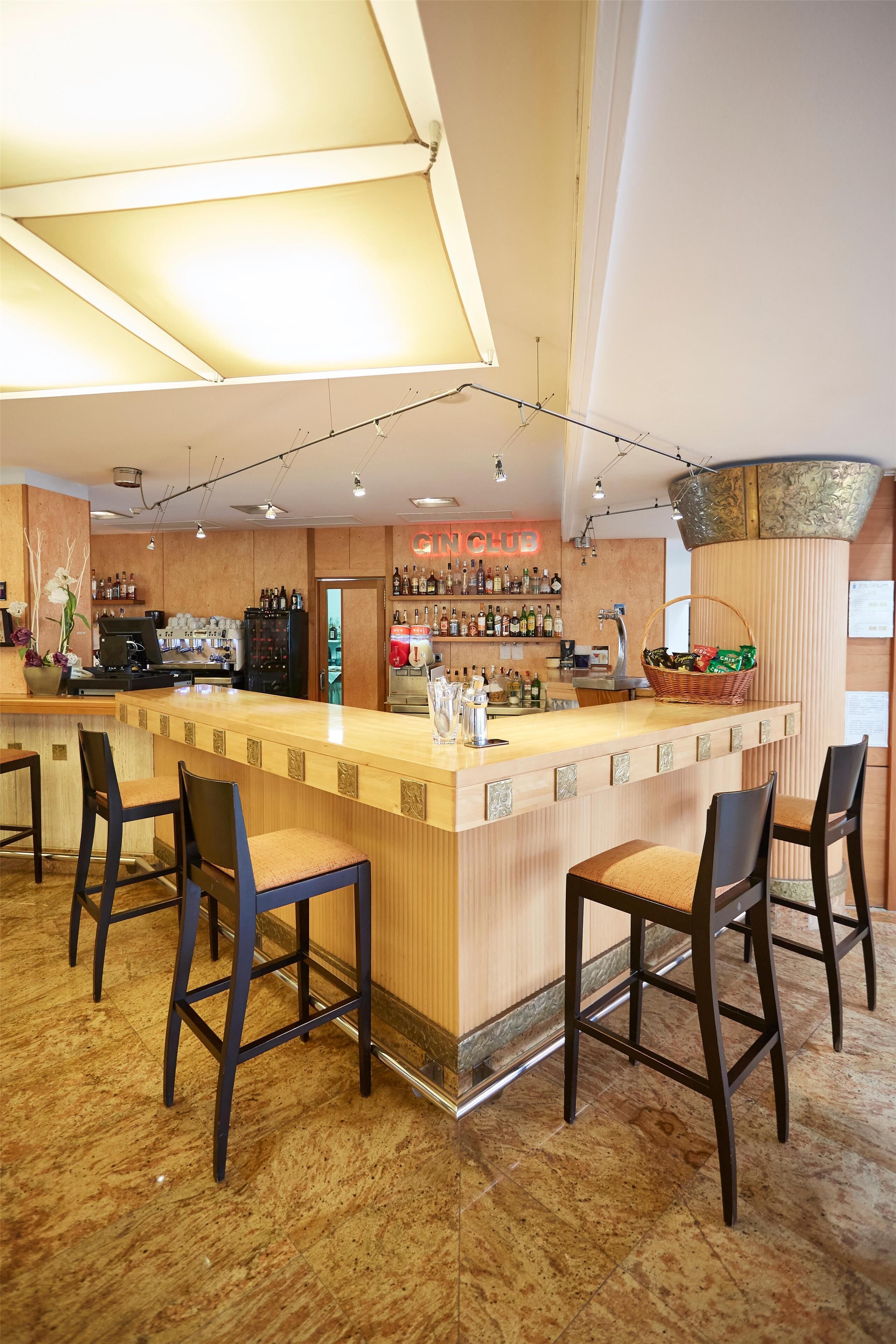 酒吧（店内）