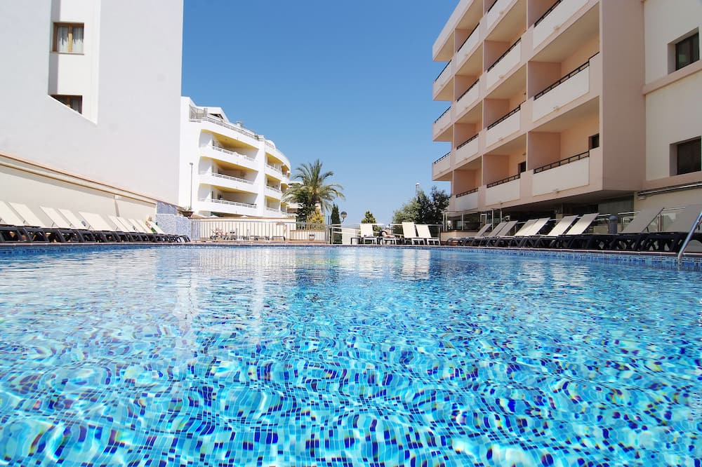 Invisa Hotel La Cala