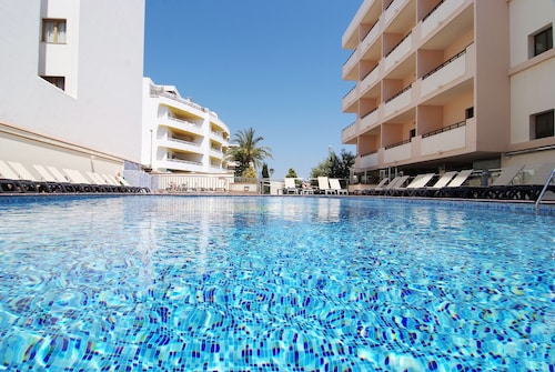 Invisa Hotel La Cala