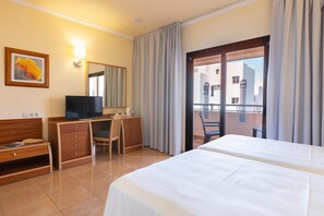 1 bedroom, in-room safe, individually furnished, desk