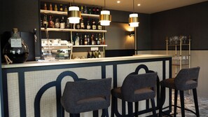 Bar (en el alojamiento)