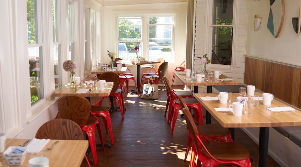 Higgins Beach Inn by null