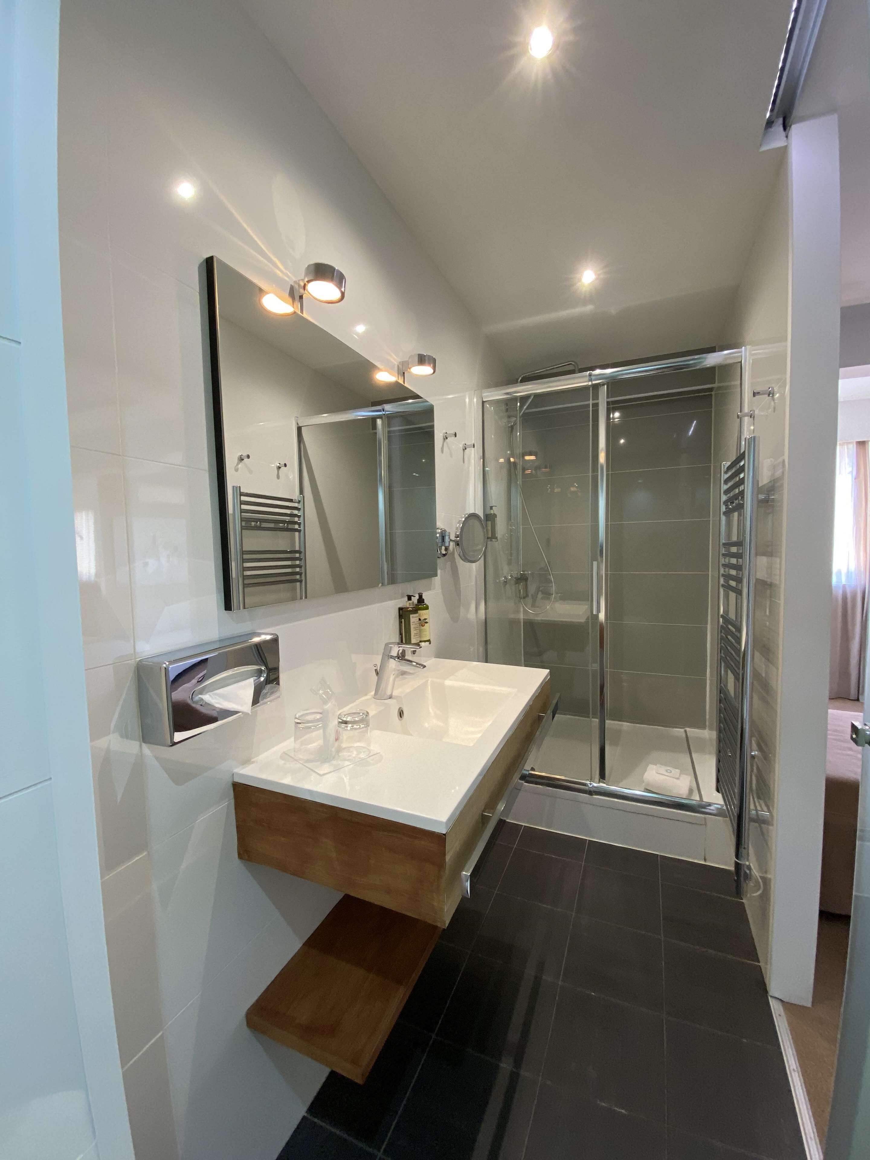 superior room, 1 queen bed, non smoking, sea view (with sofabed) | bathroom | free toiletries, hair dryer, towels