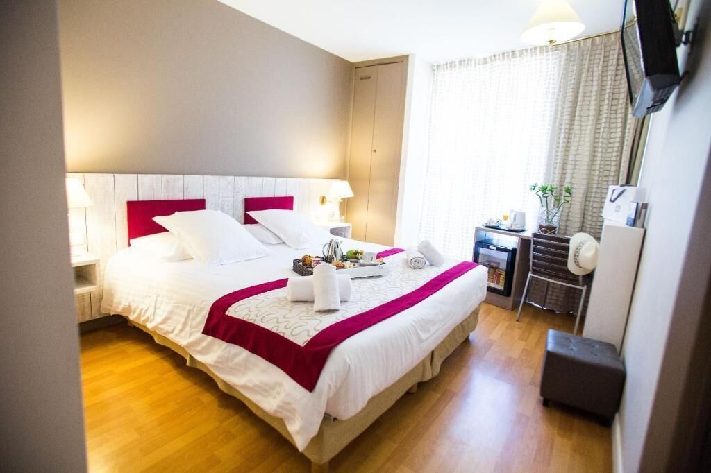 Hochwertige Bettwaren, Select-Comfort-Betten, Minibar, Zimmersafe