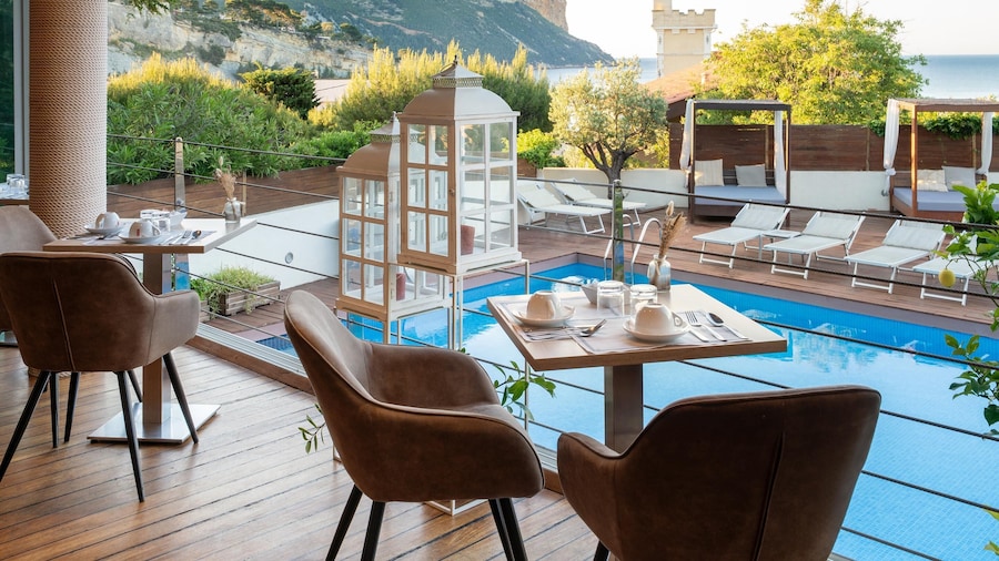 Best Western Plus La Rade