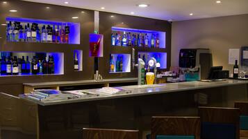 바(숙박 시설 내)