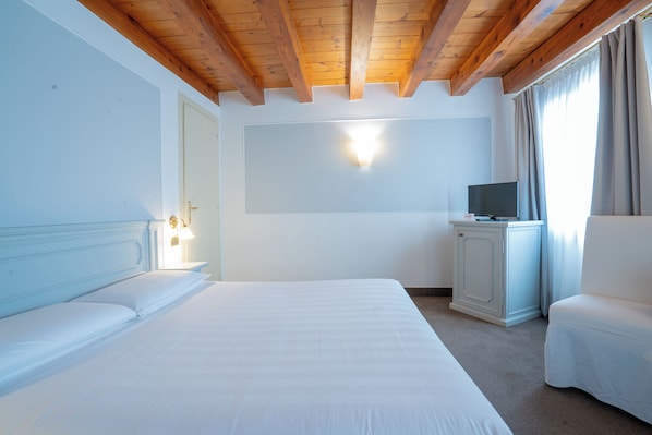 Superior-Doppelzimmer, Kanalblick