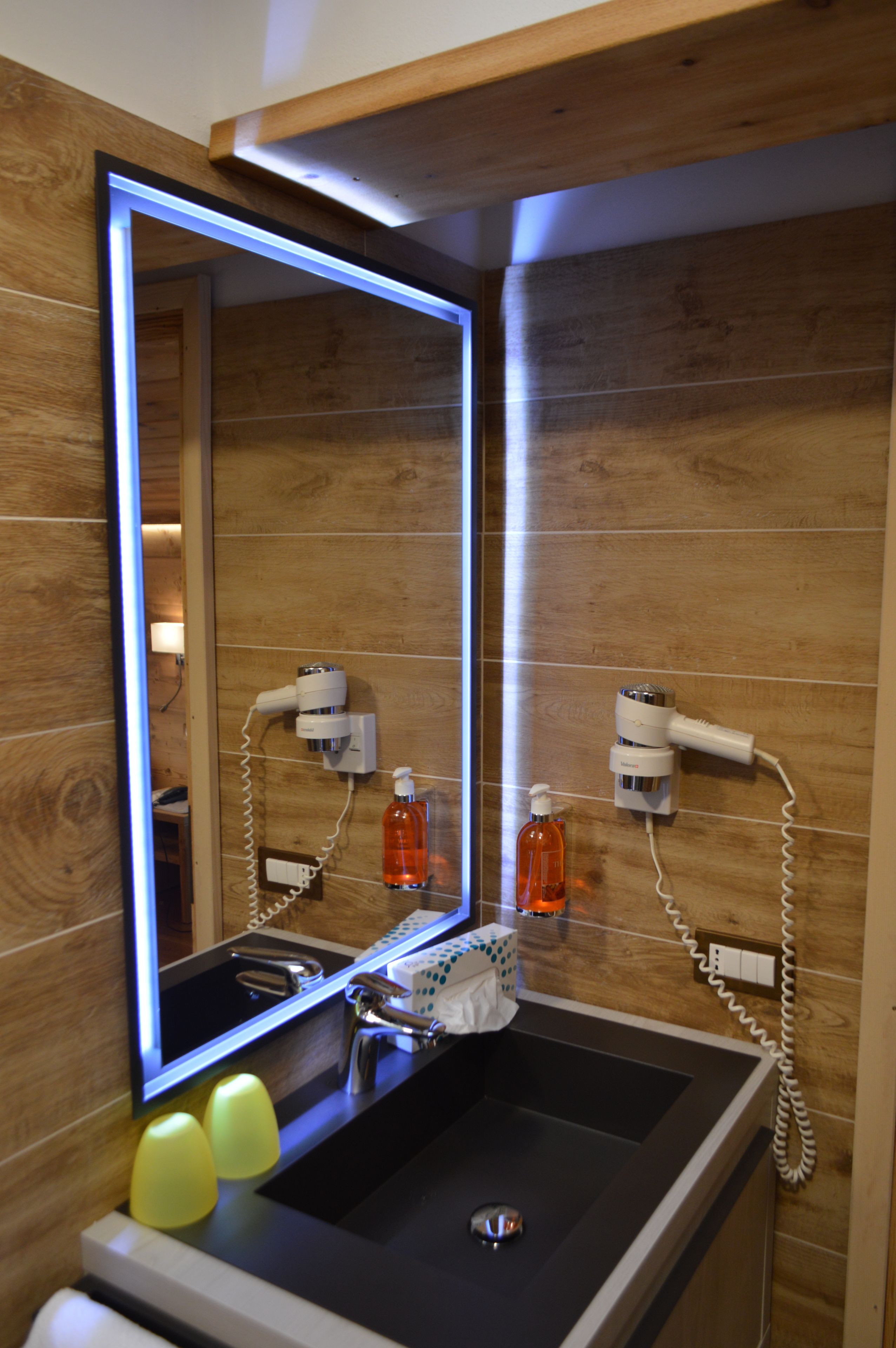 Photo - Hotel Montana