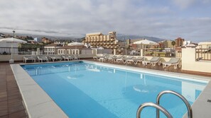 Udendørs pool