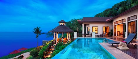 Villa, 2 habitaciones, con acceso al salón lounge del club, frente al océano (Pool) | Exterior