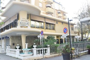 Pemandangan dari hartanah