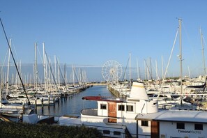 Beach nearby - Ariminum (Rimini)