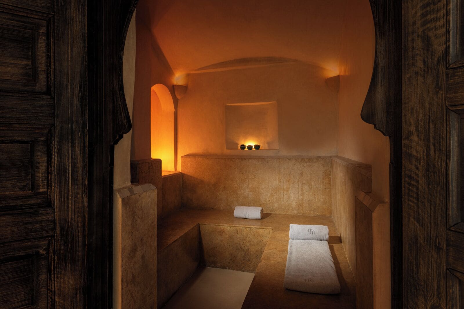 turkish bath/hammam, body treatments, hydrotherapy, aromatherapy