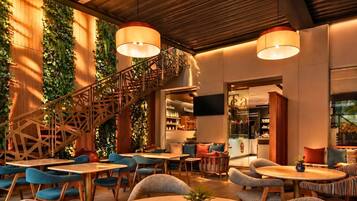 Coffee shop