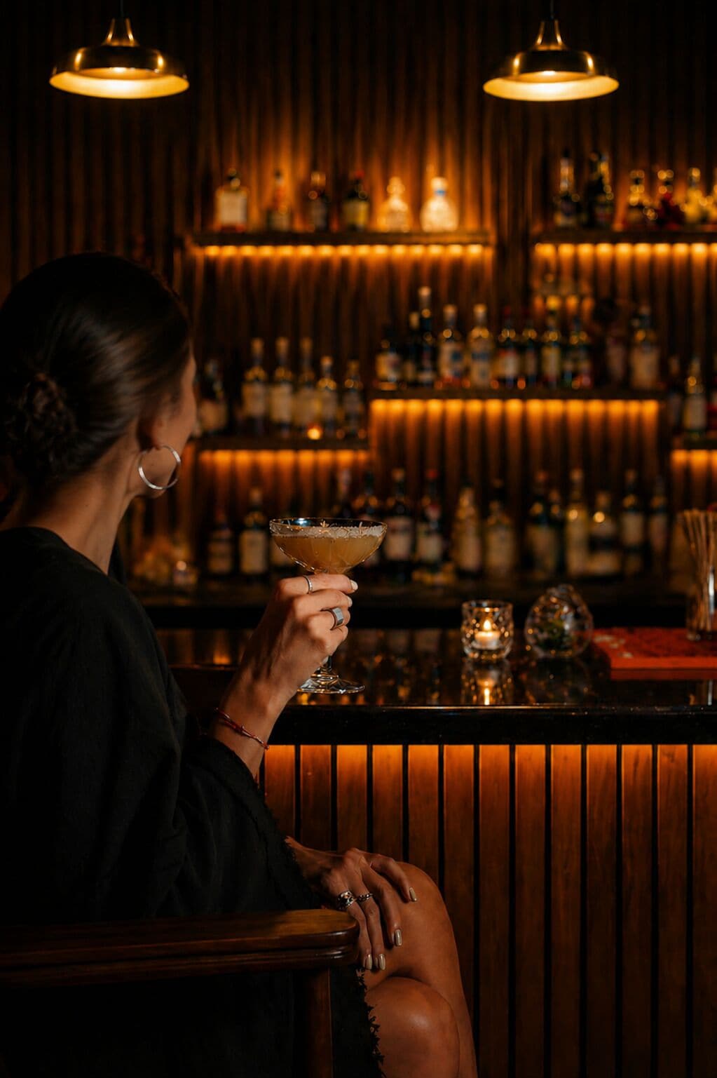 2 bares/lounges, bar de petiscos, bar na cobertura
