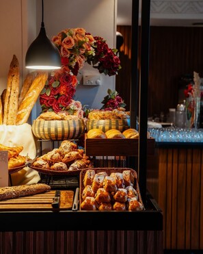 Ilmainen päivittäinen buffetaamiainen 