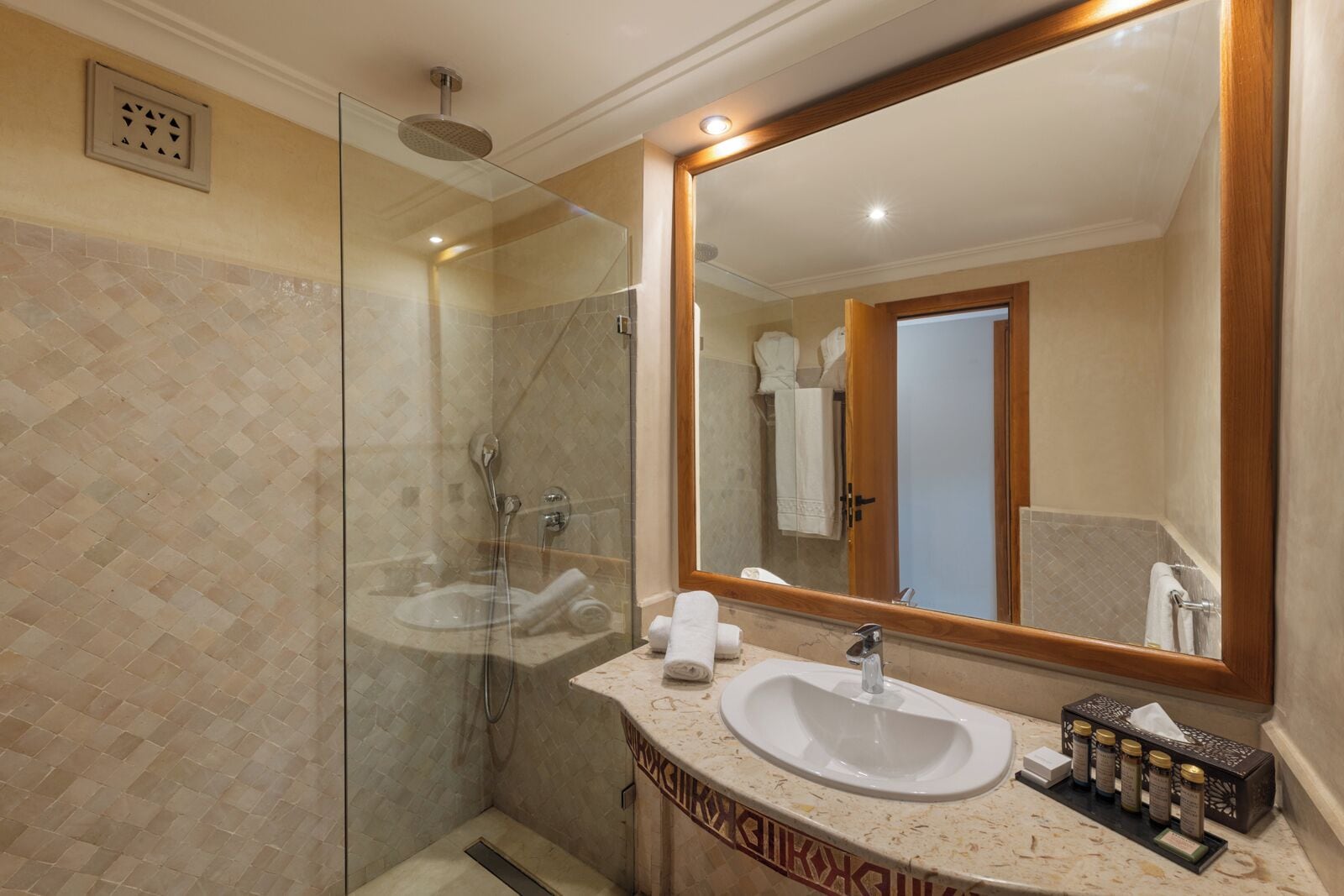 combined shower/bathtub, free toiletries, hair dryer, bathrobes