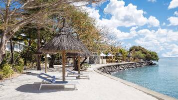 Beach bar