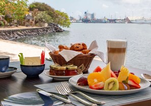 Daily full breakfast (EUR 19 per person) - Le Suffren Hotel & Marina (Port Louis)