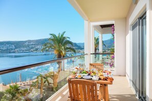 Premium-Suite, Terrasse, Meerblick | Terrasse/Patio