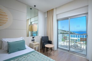 Deluxe Double or Twin Room, Sea View