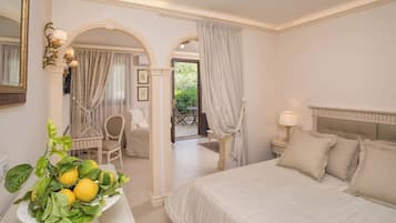 Junior Suite | Seprai premium, bantalan ekstra lembut, minibar, dan brankas