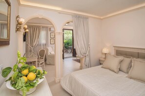 Junior Suite | Ropa de cama de alta calidad, camas con pillow-top y minibar 