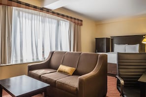 Suite, Multiple Beds, Accessible, Non Smoking (Efficiency, Upgrade)