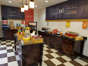 Free daily buffet breakfast 