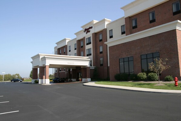 Exterior - Hampton Inn Stow (Stow)