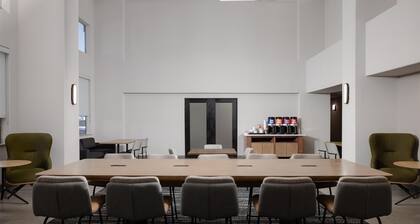 Hampton Inn & Suites Palmdale