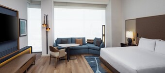 Grand Hyatt DFW - Connected to the airport
