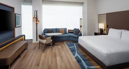 Grand Hyatt DFW - Connected to the airport