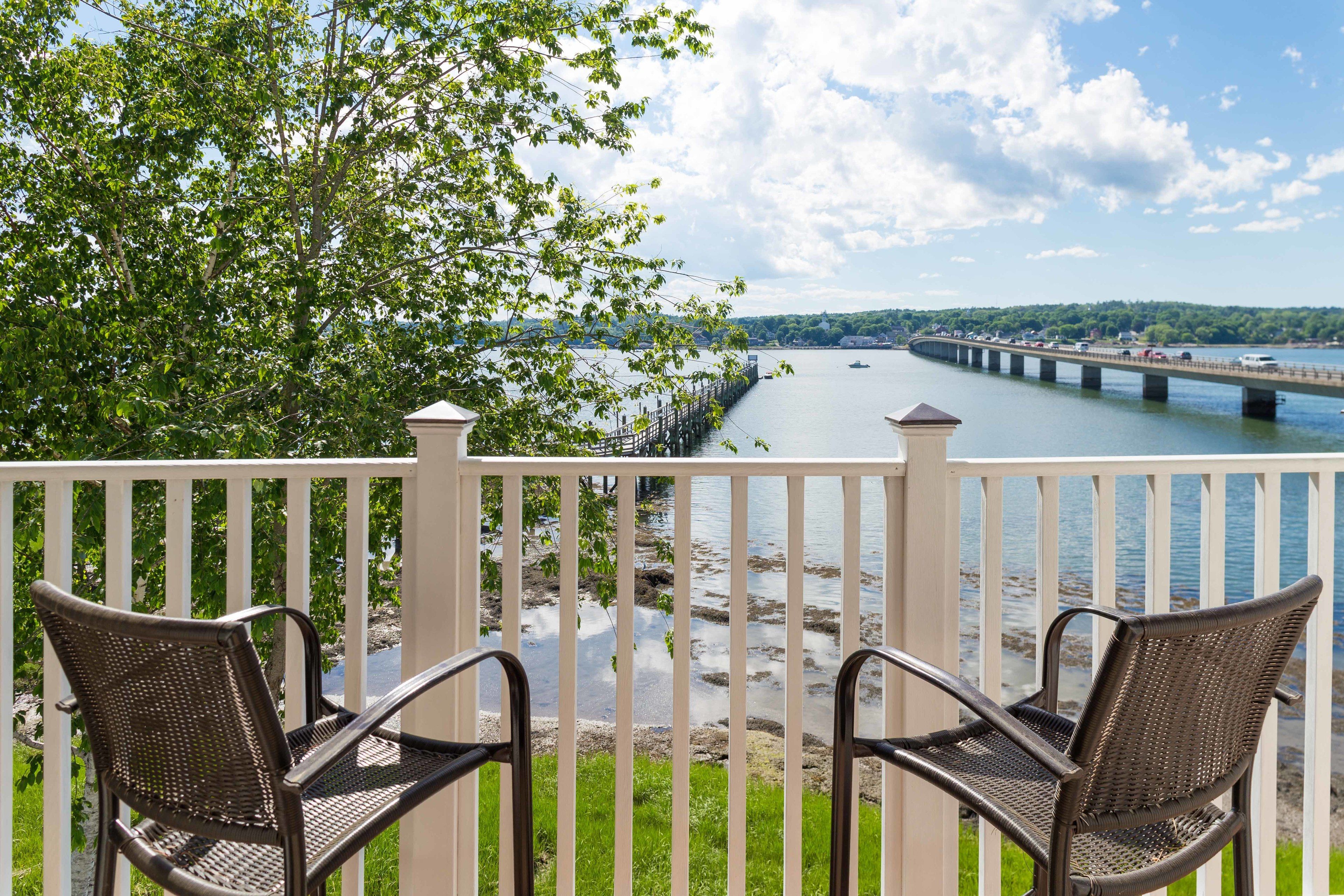 premium townhome, 3 bedrooms, kitchen, river view | balcony