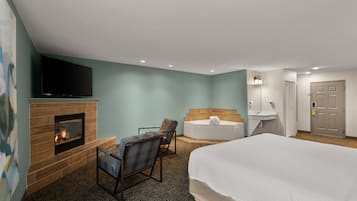 Suite, 1 King Bed, Non Smoking, Fireplace (Garden/Jetted Tub)