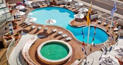 Port Royal Oceanfront Hotel