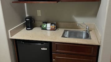 Fridge, microwave, coffee/tea maker
