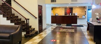 Red Roof Inn & Suites Detroit-Melvindale/ Dearborn