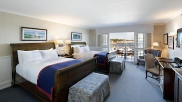 Egyptian cotton sheets, premium bedding, down duvets, minibar