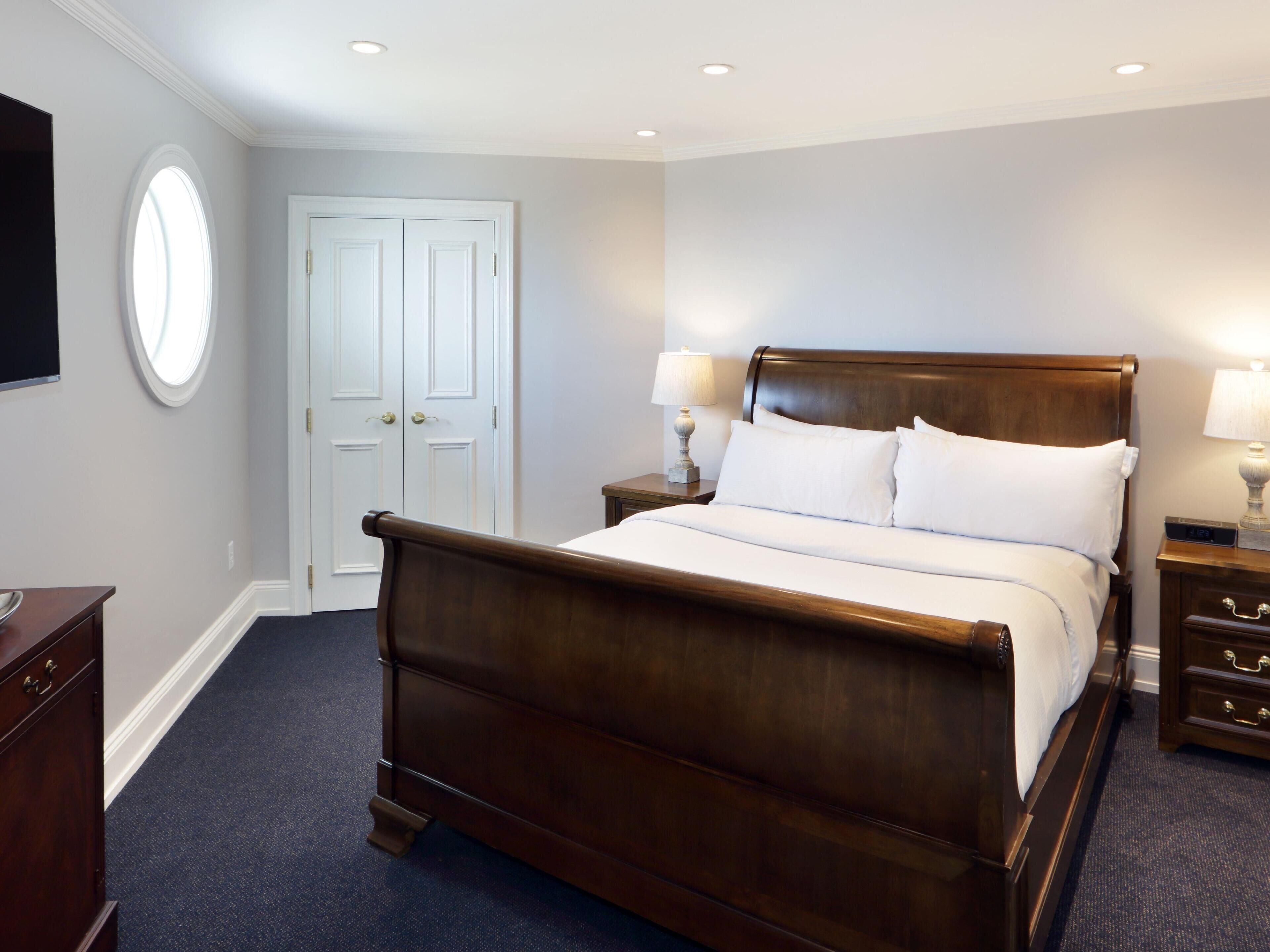 Suite, 2 habitaciones | Sábanas de algodón egipcio, ropa de cama de alta calidad y edredón 