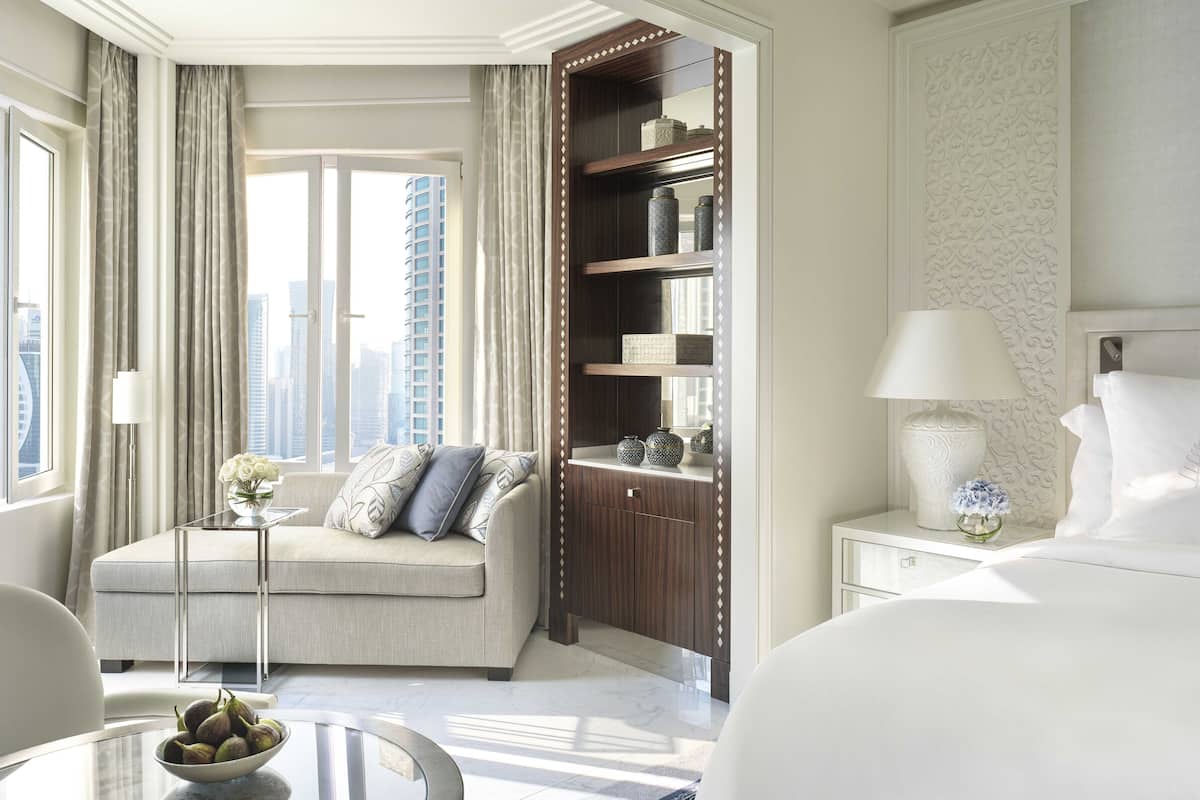 deluxe room, 1 king bed, city view | view from room