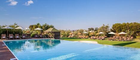 Indoor pool, outdoor pool, sun loungers