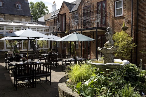 Cotswold Lodge Hotel