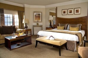 Premium bedding, Select Comfort beds, in-room safe, iron/ironing board - Western House Hotel (Ayr)