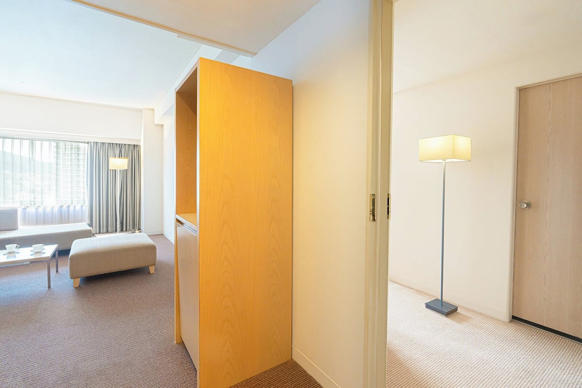 1 chambre, coffres-forts dans les chambres, bureau
