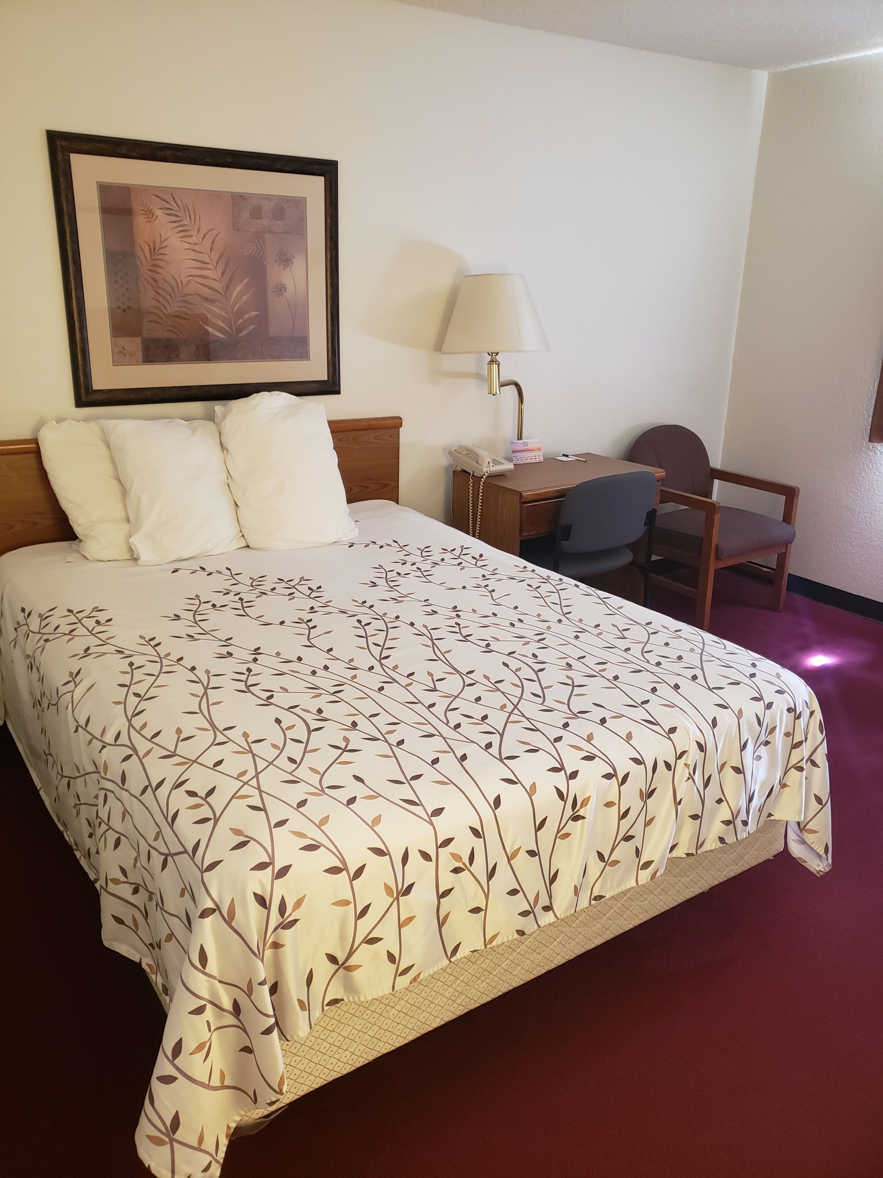 Desk, free WiFi, bed sheets, alarm clocks