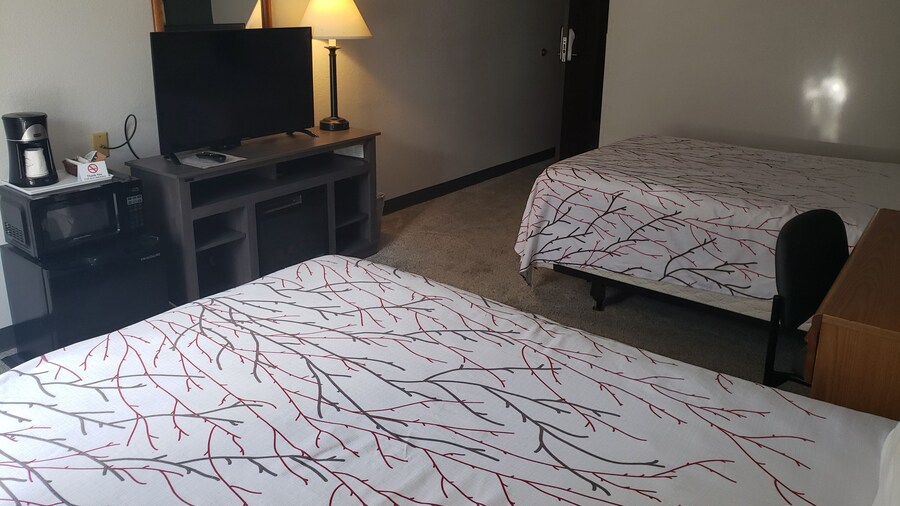 Americas Best Value Inn & Suites International Falls