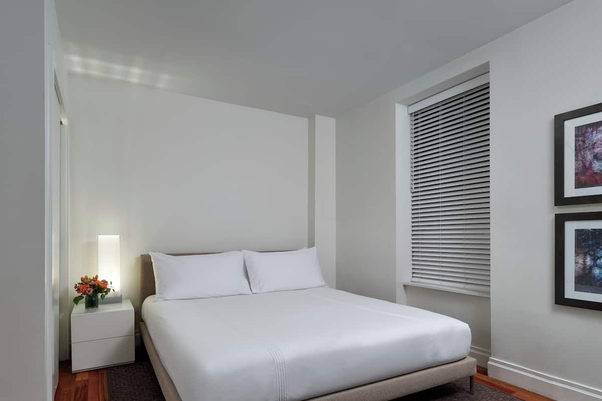 Premium suite, 2 slaapkamers (Residence) | Italiaanse Frette-lakens, hypoallergeen beddengoed, donzen dekbedden